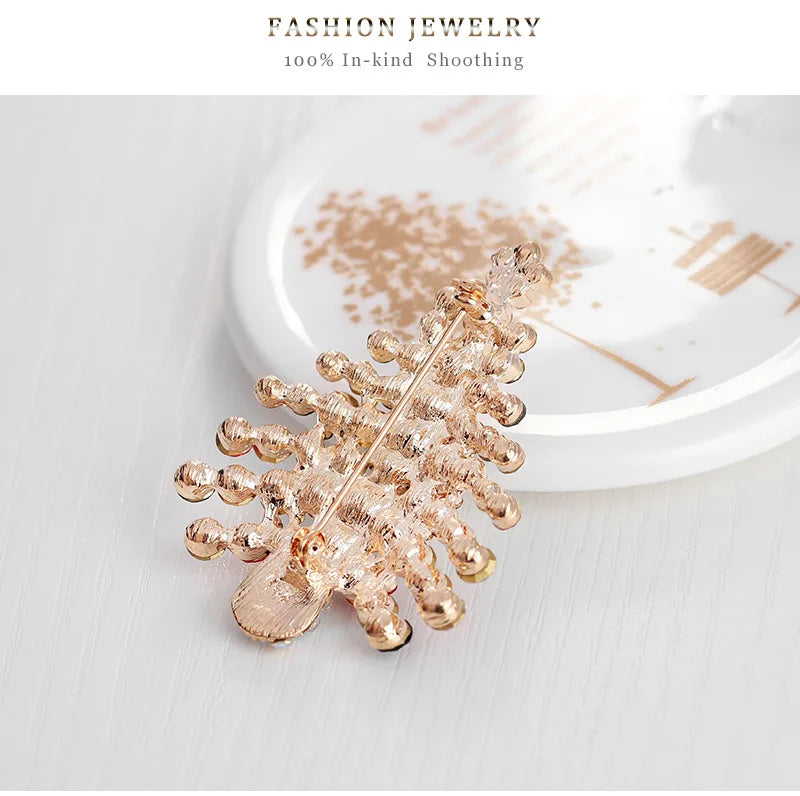 Christmas New Year Brooch, Sparkling Rhinestone Santa Claus, Elk Penguin, Snowman Boots, Bell Wreath Pin Jewelry Gift