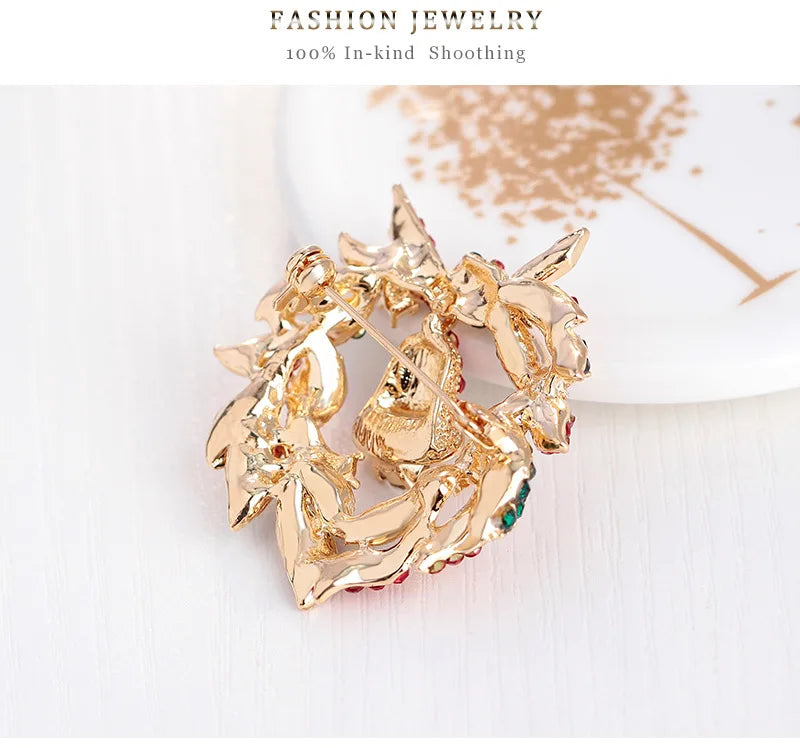 Christmas New Year Brooch, Sparkling Rhinestone Santa Claus, Elk Penguin, Snowman Boots, Bell Wreath Pin Jewelry Gift